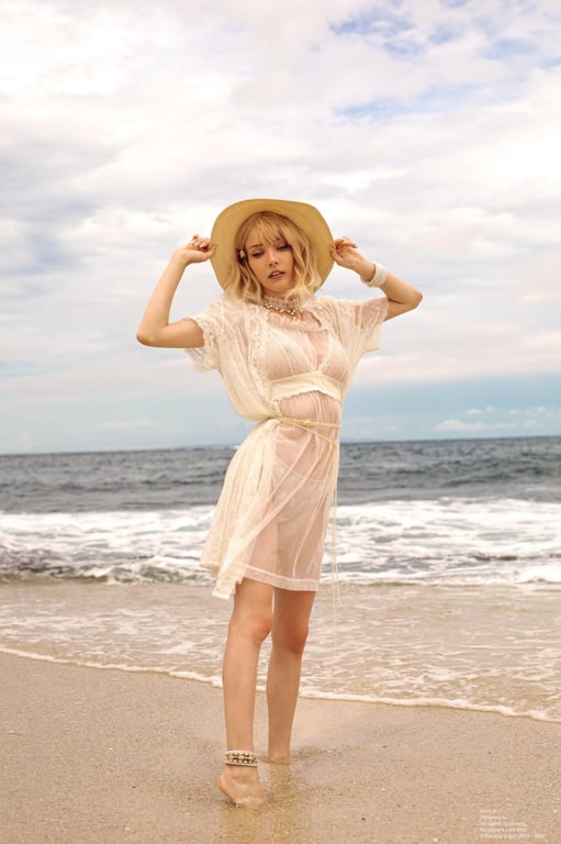 《Rocksy Light Marina 53 Pics》封面